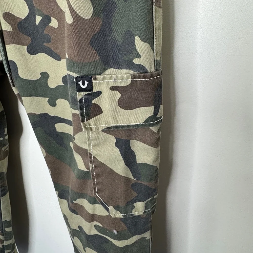 True Religion Camo Cargo SN Jogger Hunting Pants‎ Large